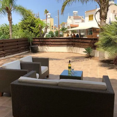 Papantoniou Villas, House No 15 Holiday home *